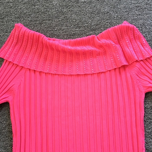 Beaded Top - Picture 2 of 7